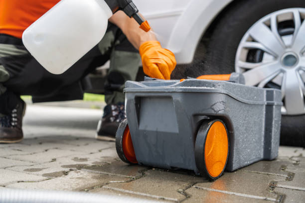 Best Best portable toilet rental  in Carefree, AZ